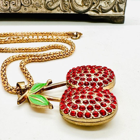 Retro Red Rhinestone Cherry Pendant Necklace - Picture 8 of 14